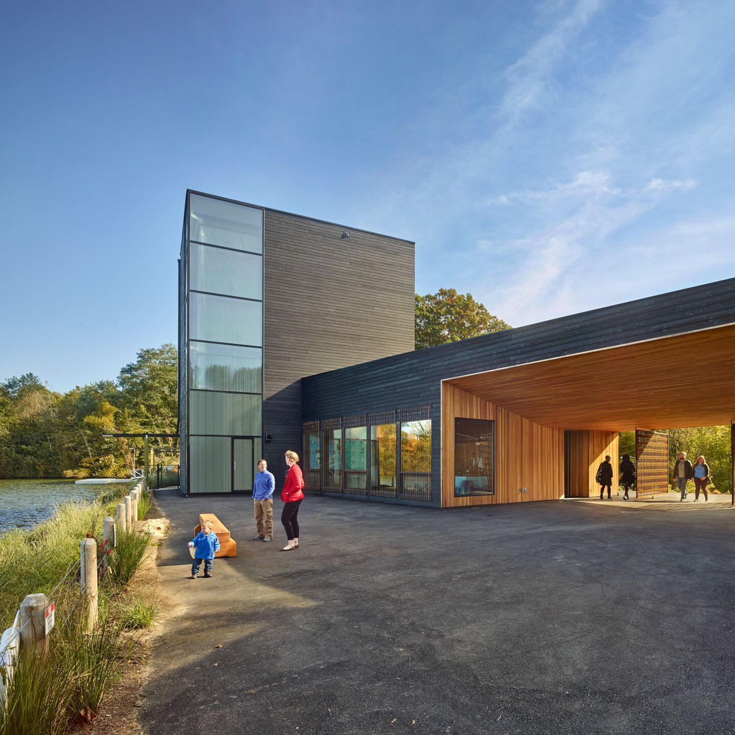 Gendai® Alkyd Oil Black | Authentic Yakisugi Siding