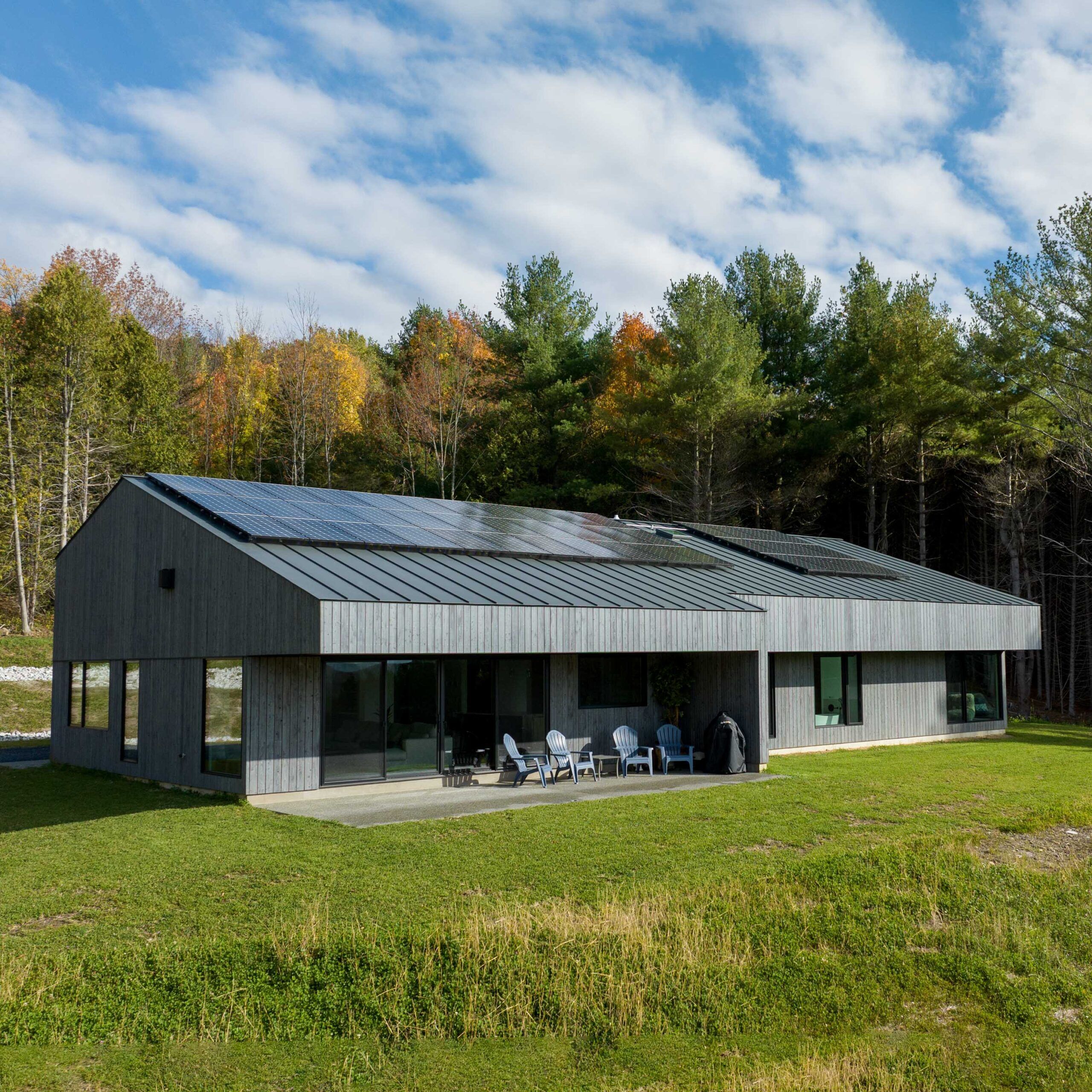 Gendai® Linseed Oil Light Gray | Authentic Yakisugi Siding