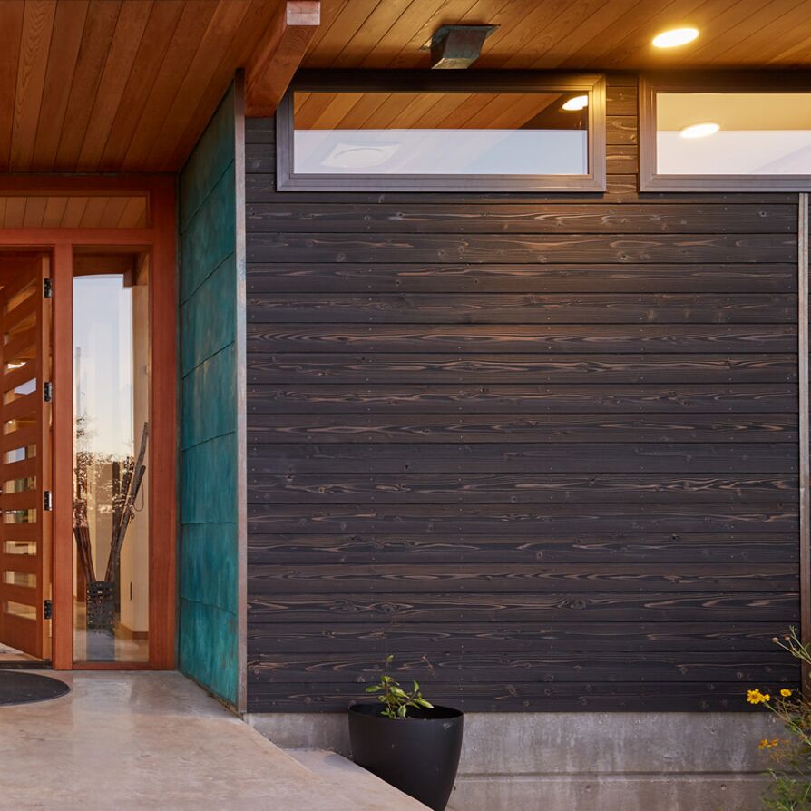 Pika-Pika® Alkyd Oil Black | Authentic Yakisugi Siding