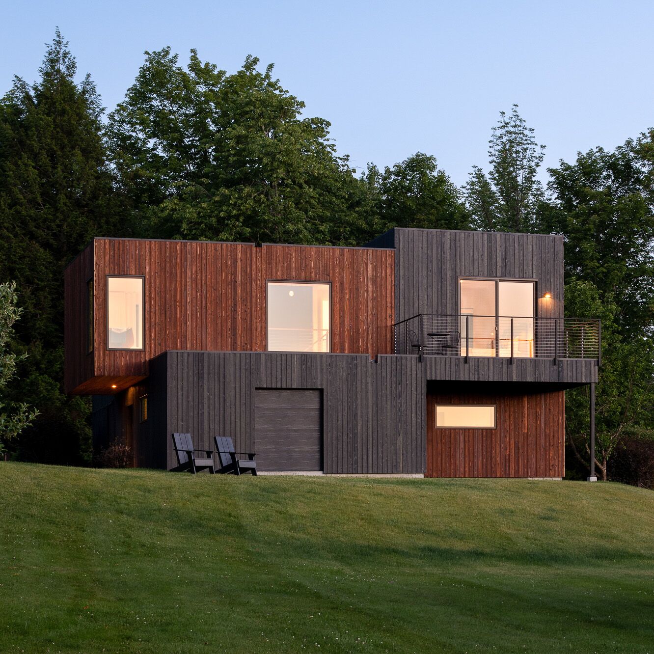 Pika-Pika® Linseed Oil Brown | Authentic Yakisugi Siding