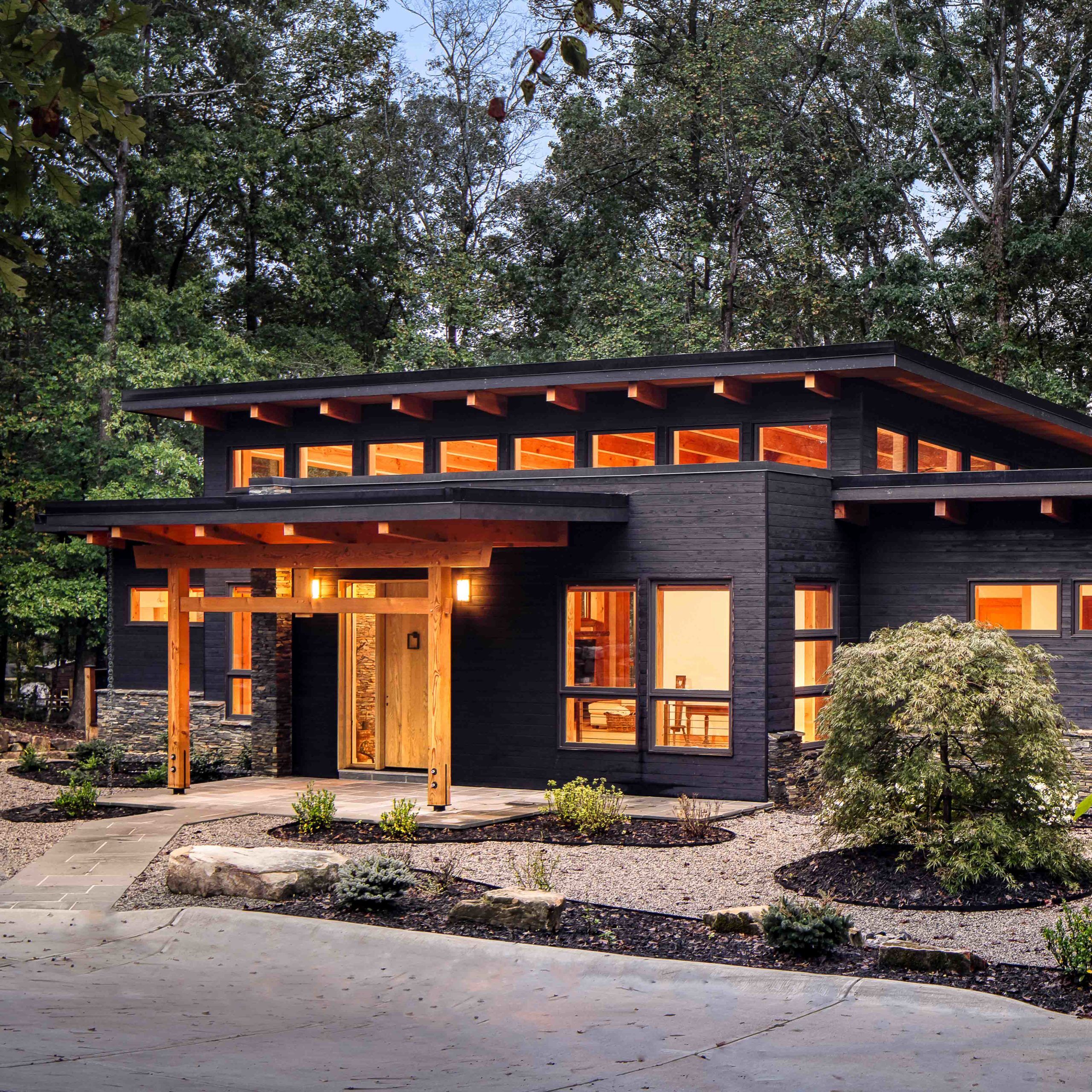 Gendai® Alkyd Oil Black | Authentic Yakisugi Siding